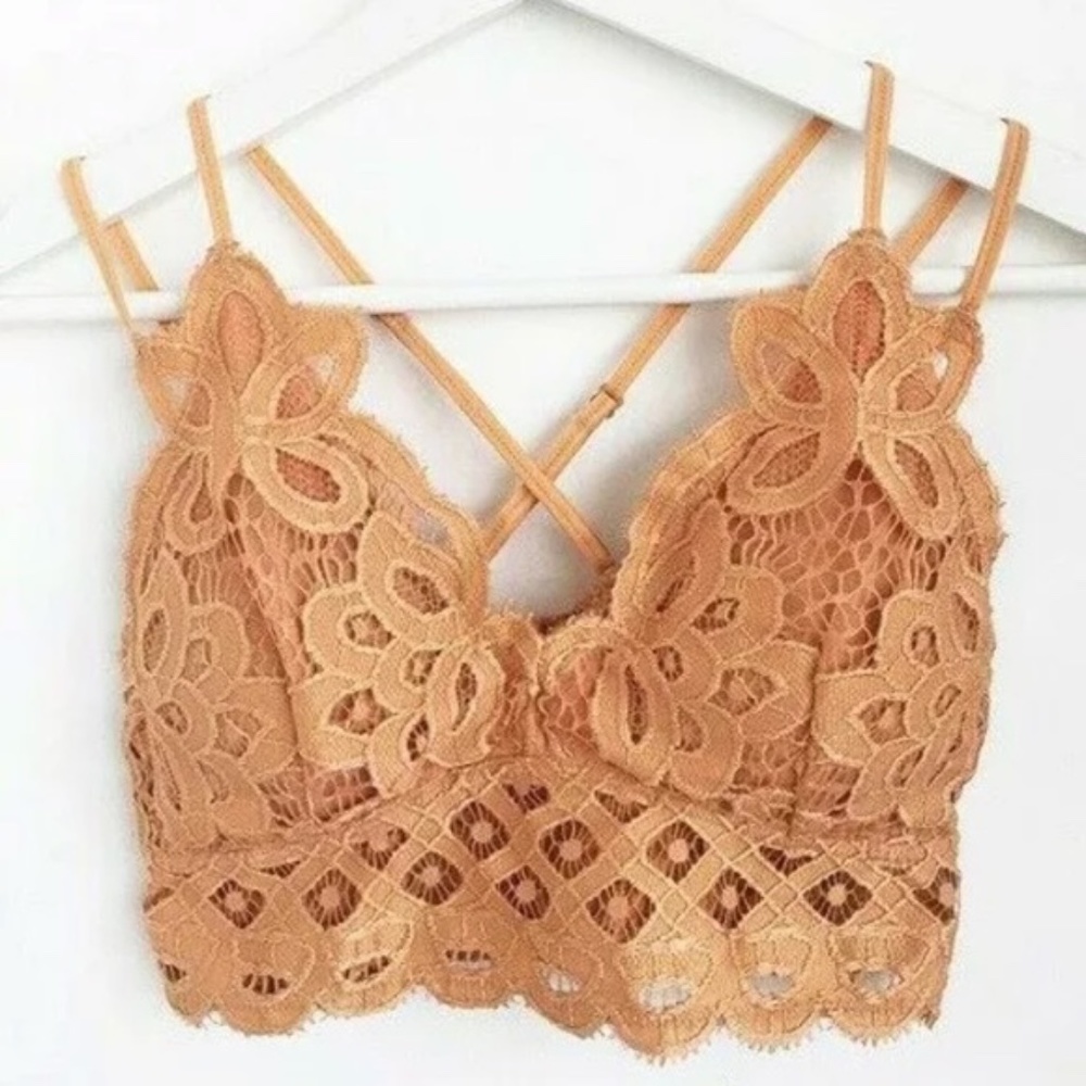 SALE Sandstone Crochet Lace Scalloped Double Strap Bra